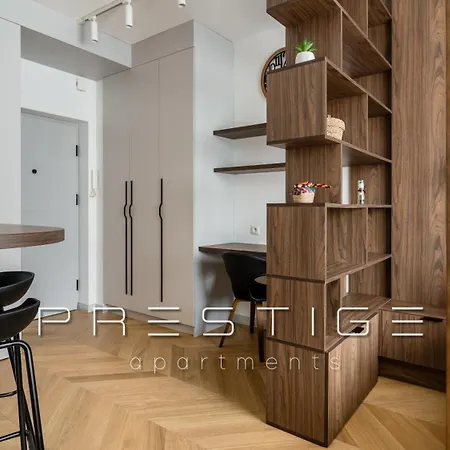 Prestige - Starowiejska 10 Gdynia