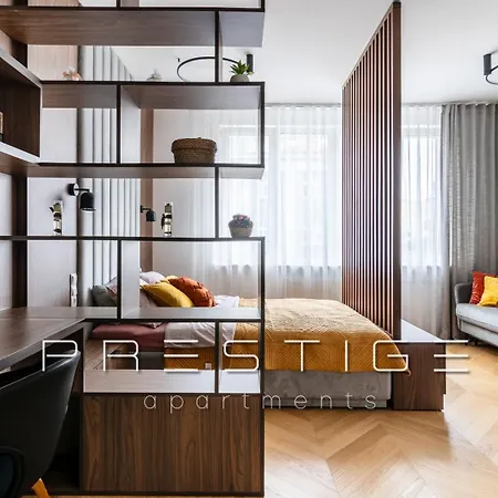 Prestige - Starowiejska 10 *